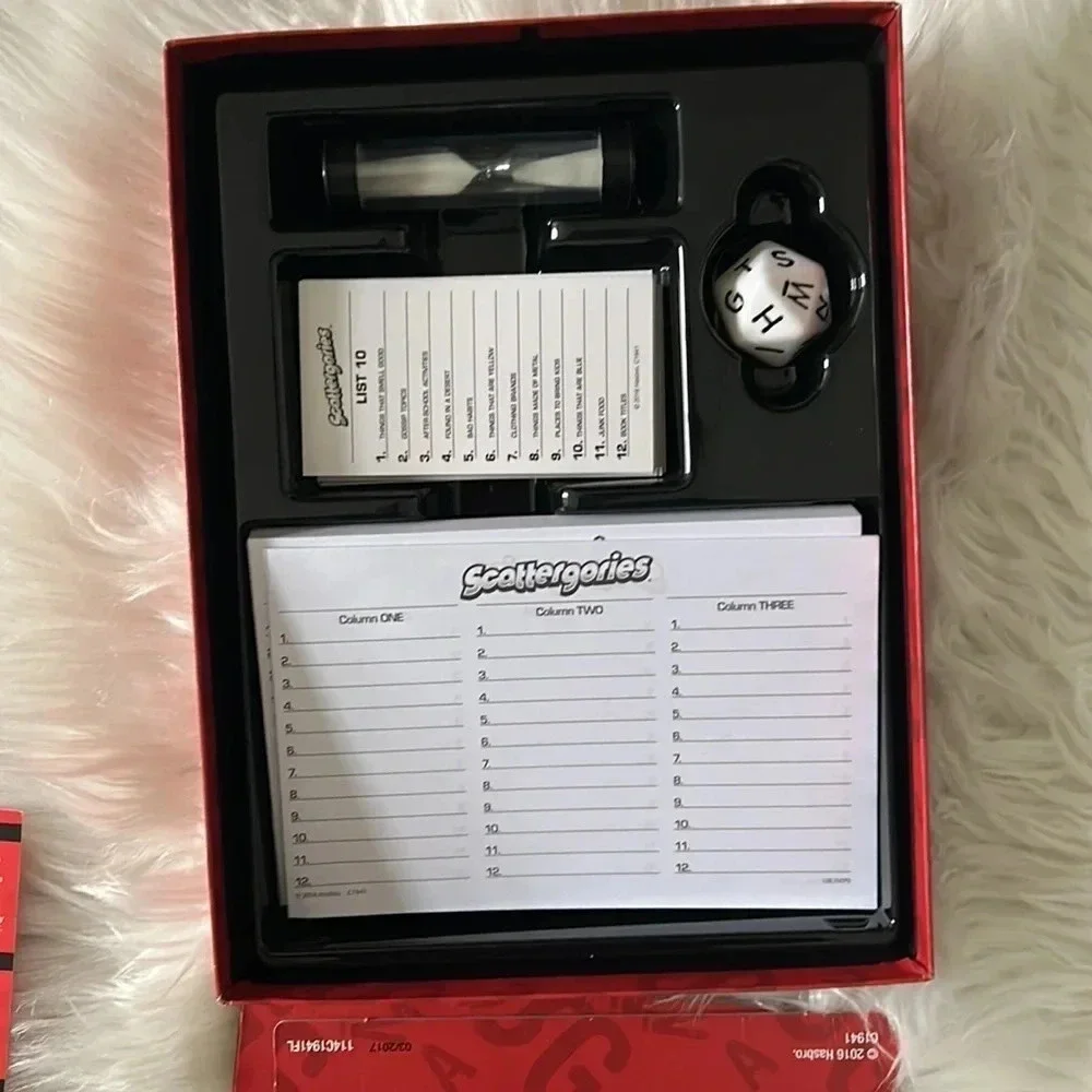 Hasbro gaming classic Scattegories Game party board game Ages 12 and up